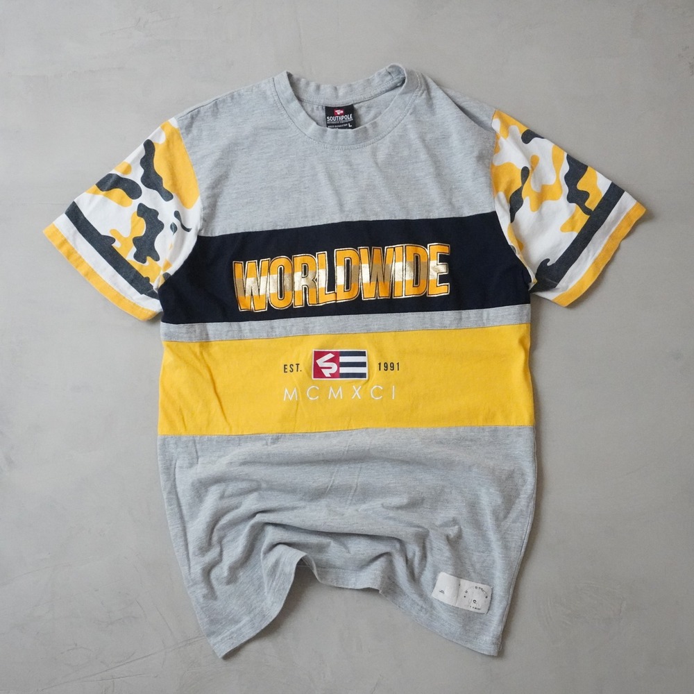 Southpole Mens Worldwide Graphic T-Shirt Grey Yellow Camo Colorblock Large Y2K